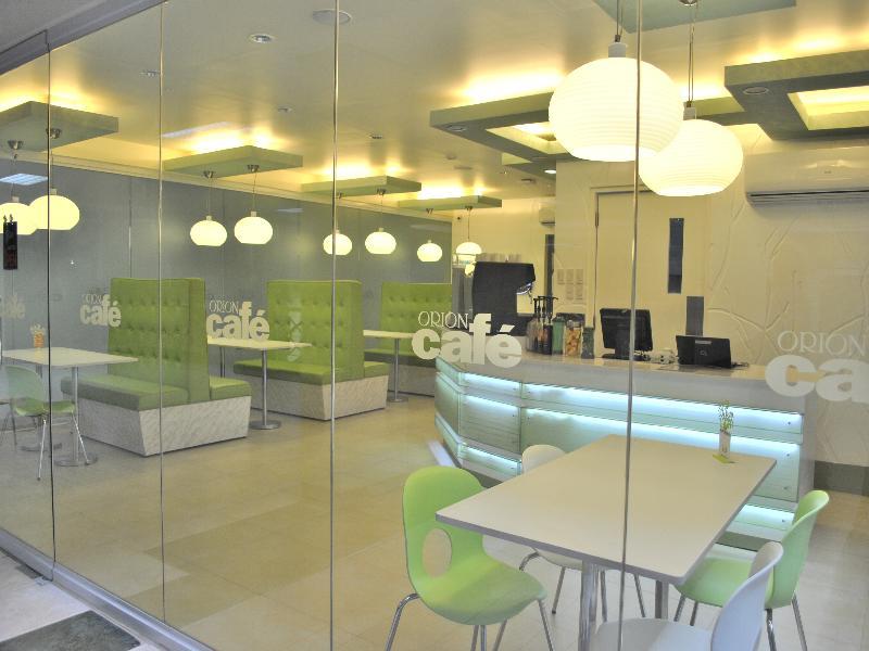 Orion Hotel Манила Екстериор снимка