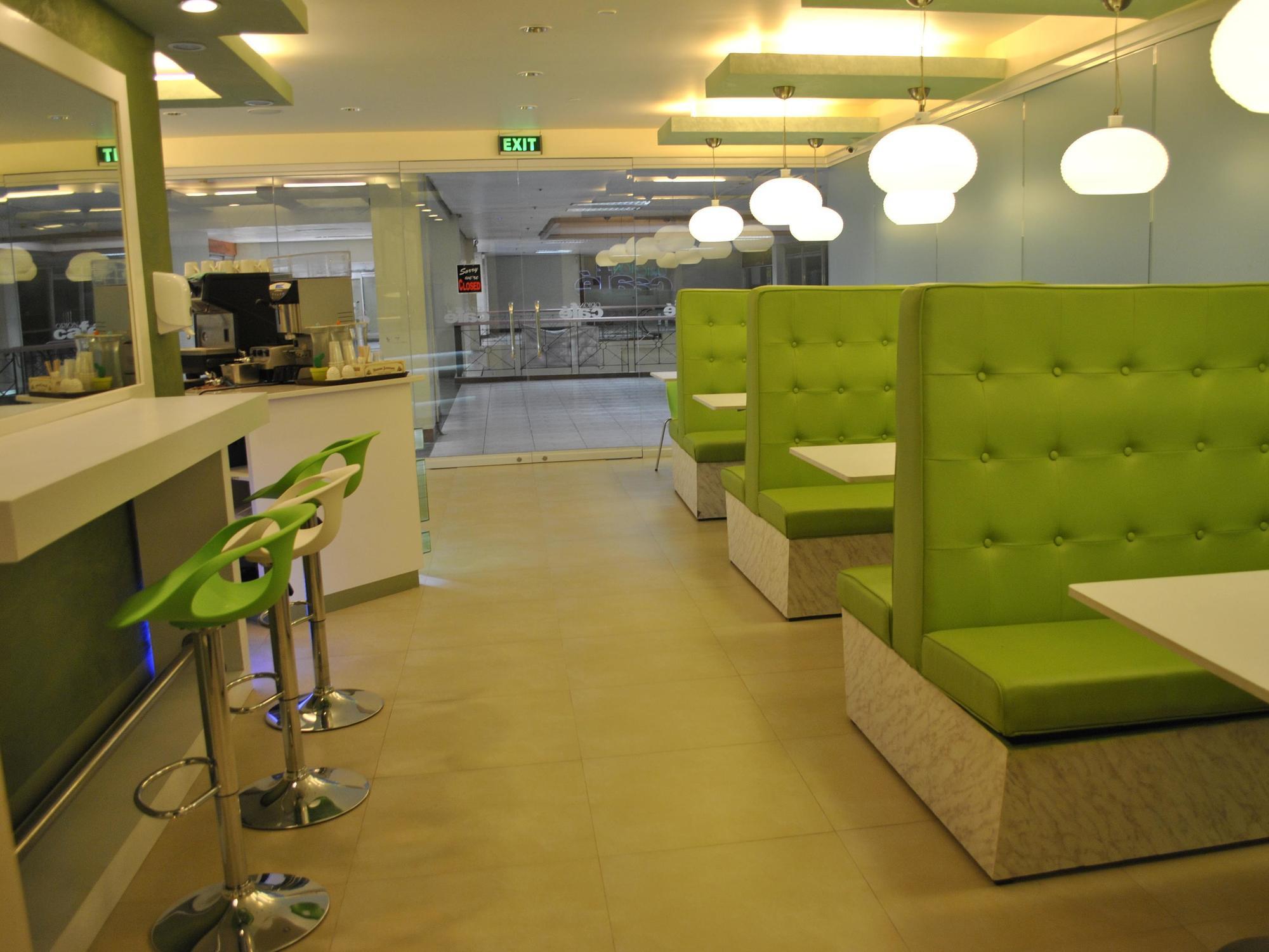 Orion Hotel Манила Екстериор снимка
